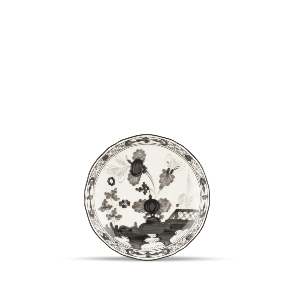 Set of 6 tea saucers