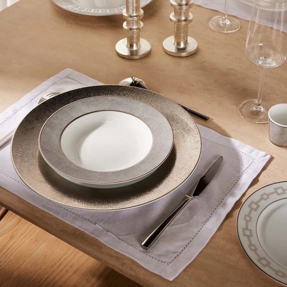 Глубокое блюдо