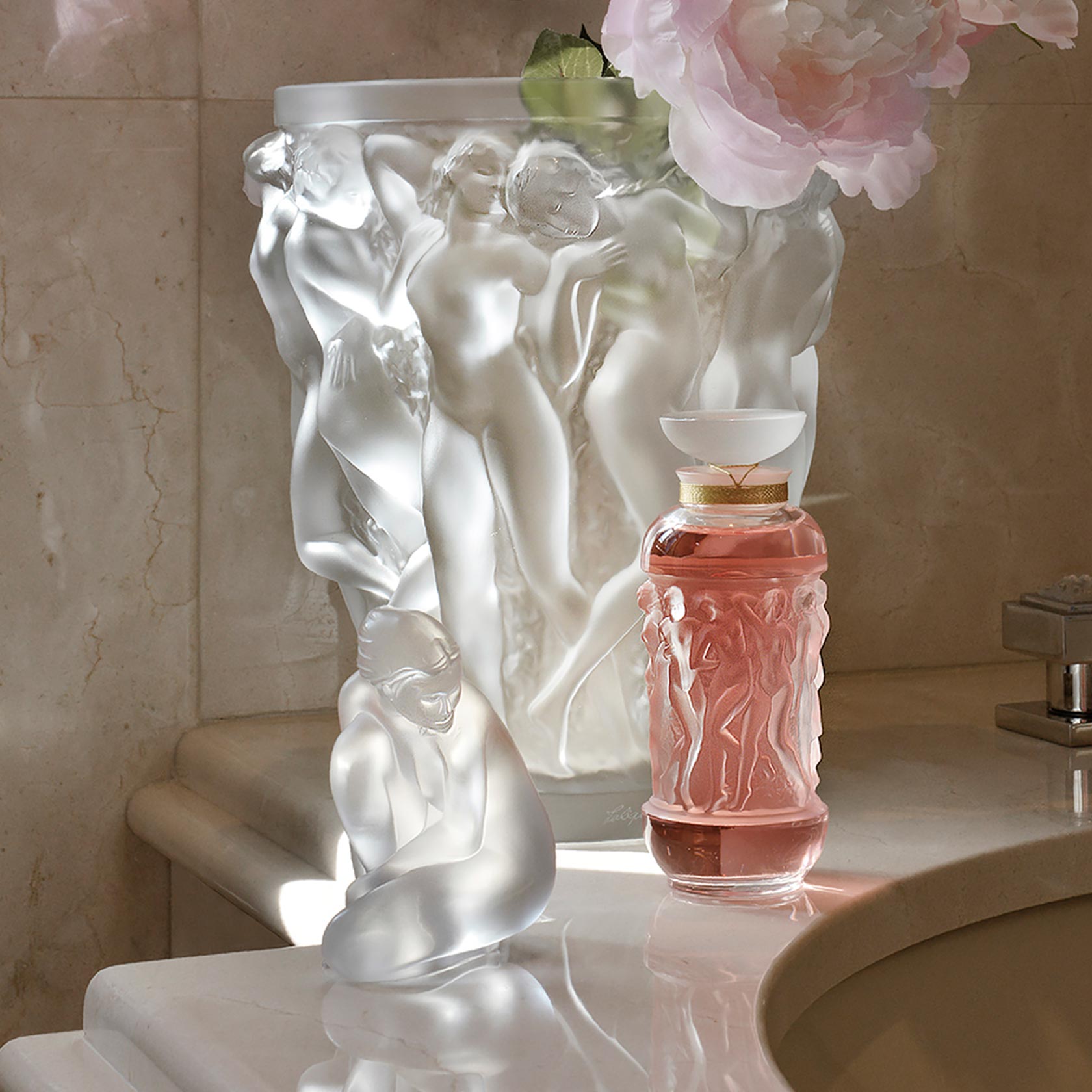 Venus Nude Sculpture
