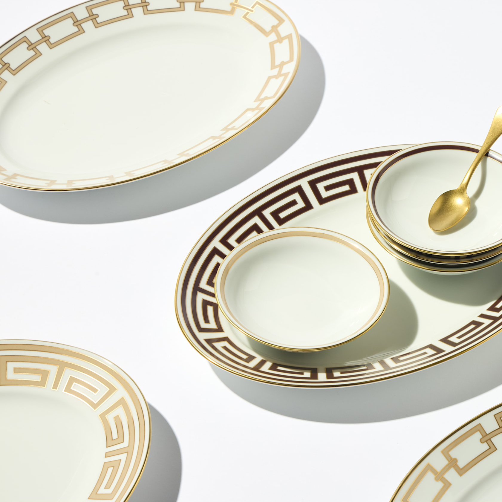 Oval platter
