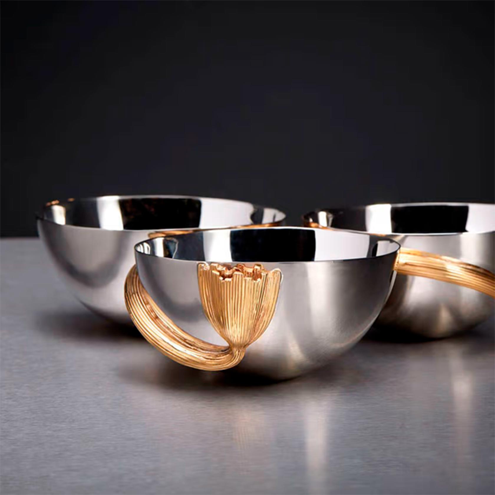 Deco Leaves - Stainless 3 Bowl Condiment Server