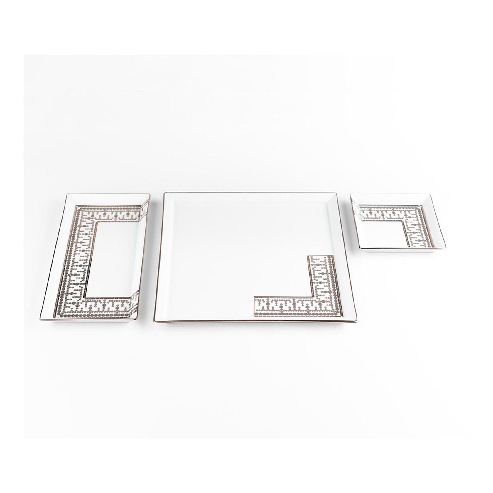 Set of 3 trays