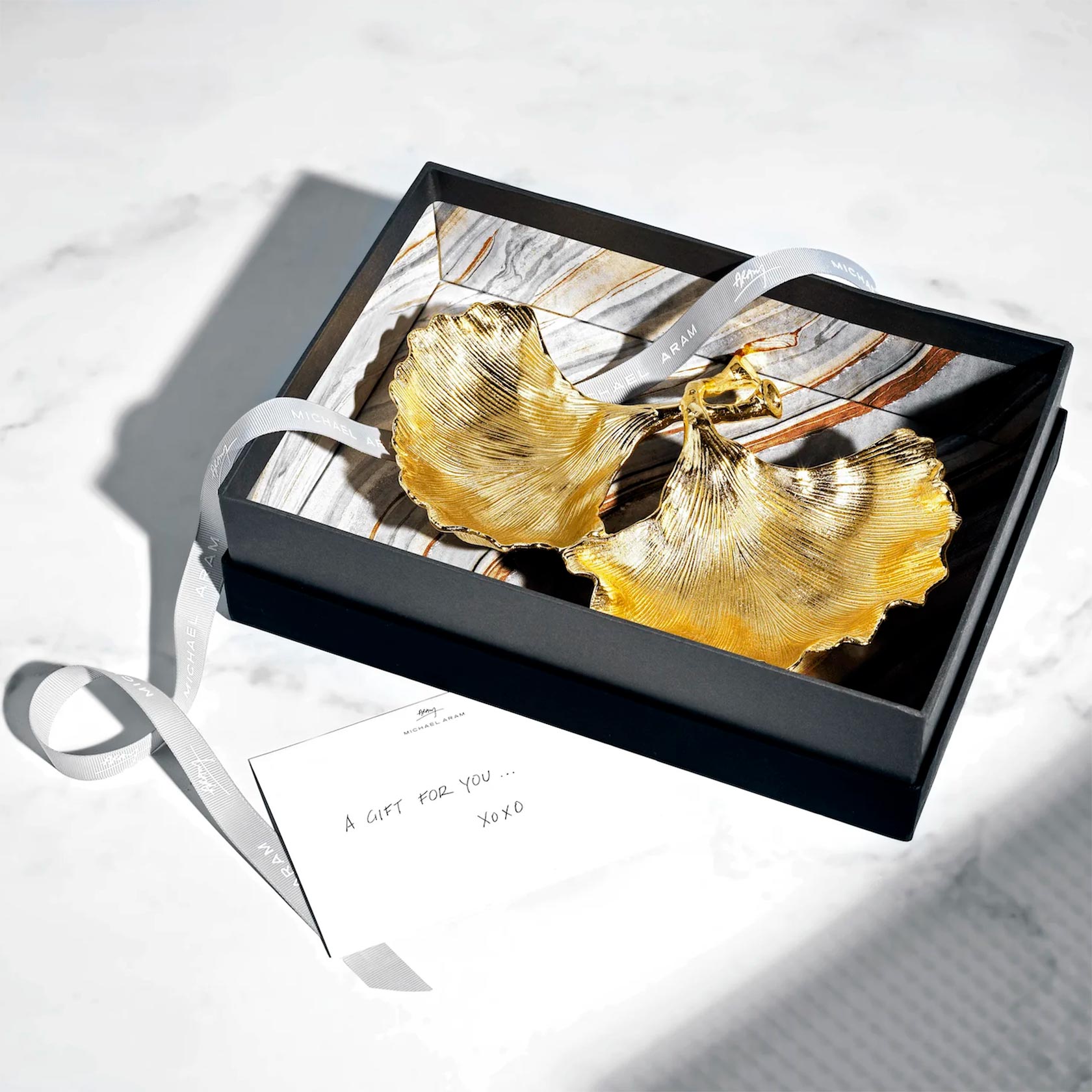 Сompartment dish