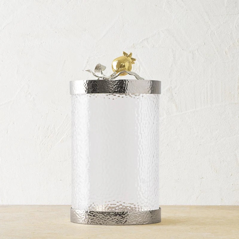 Canisters (M)