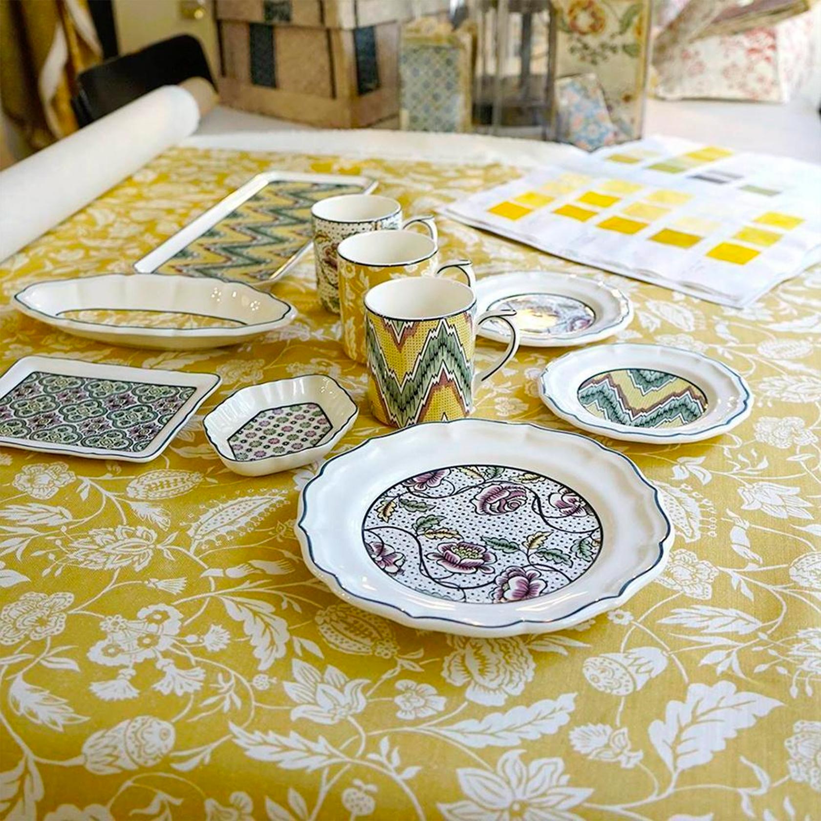 B 4 DINNER PLATES DOMINOTE 1844B4E422