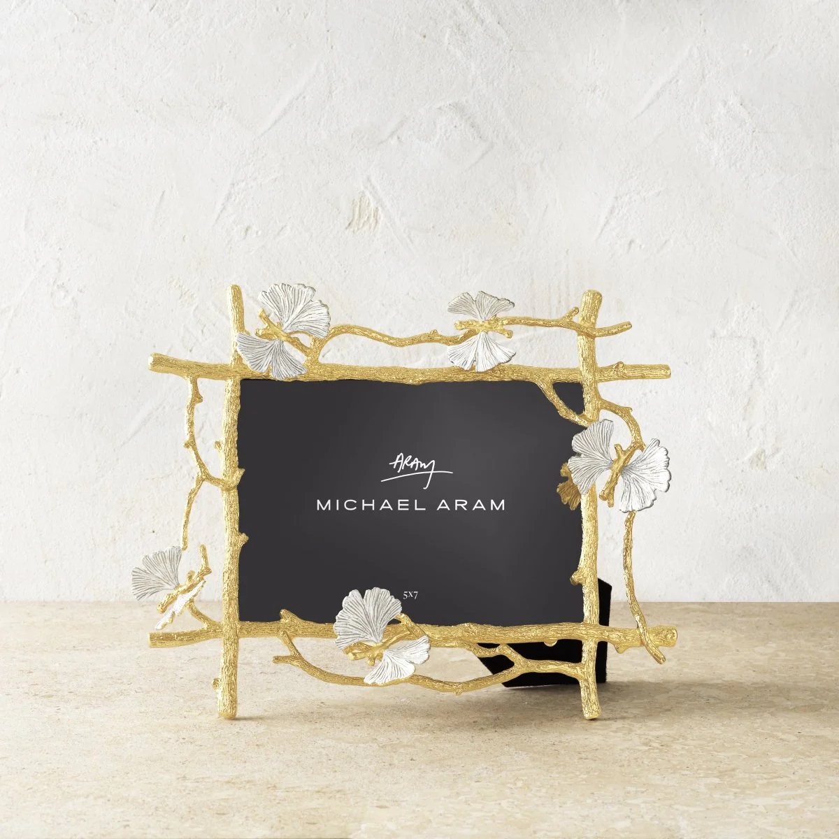 Photo frame