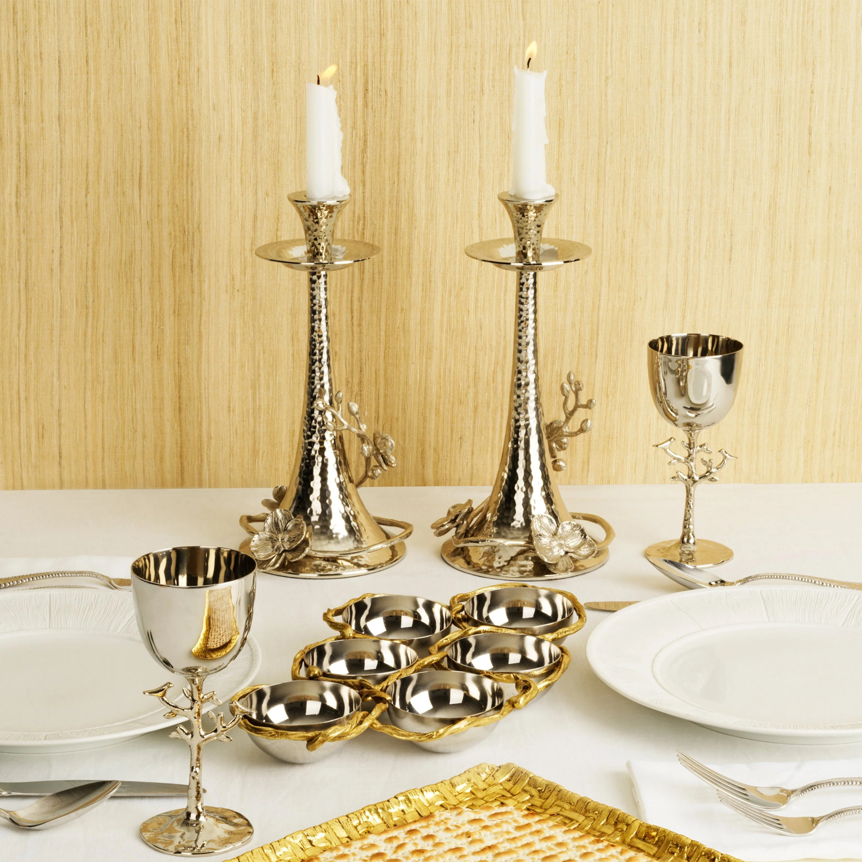 Set of 2 candleholders