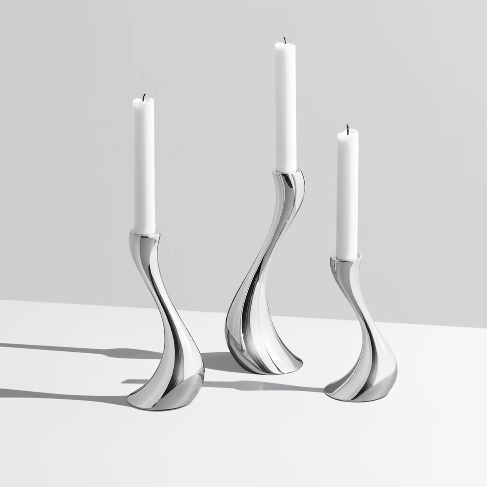 Set of 3 candleholders