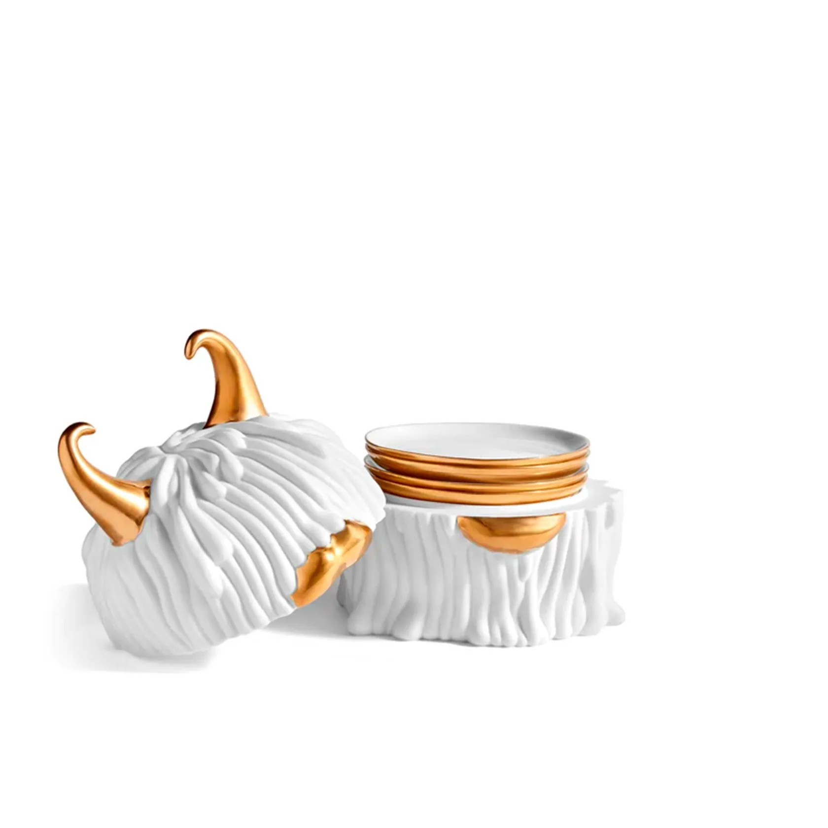 Box and plates (4 pcs)